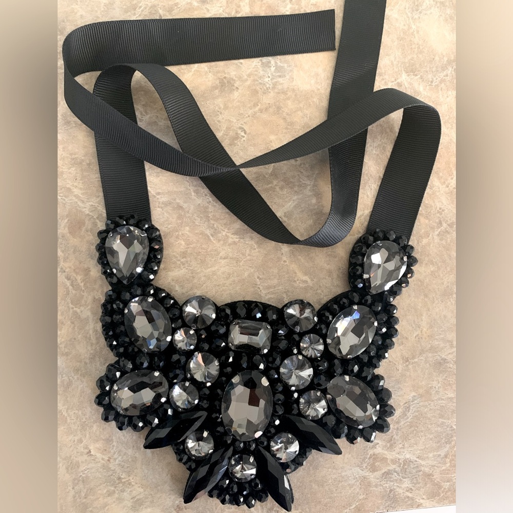 GORGEOUS Statement Necklace!!!